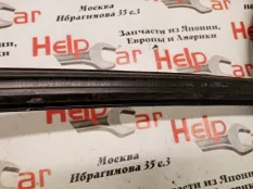 Уплотнительная резинка Honda Civic 2008 72275SMGE01 FK2 R18A2, передняя левая