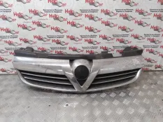 Решетка радиатора OPEL Zafira B 2015 13247331