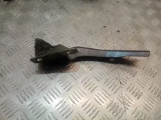 Петля капота Nissan Qashqai 2008 65400JD000 J10 HR16DE, передняя правая