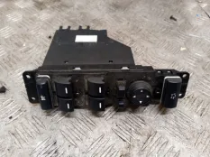 Кнопки стеклоподъемника Land Rover Range Rover 2008 YUD000301PUY L322 368DT, передние правые