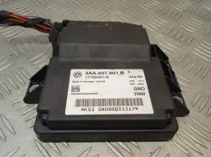 Блок управления стояночного тормоза Volkswagen Tiguan 2010 3AA907801B 5N1 CBAB