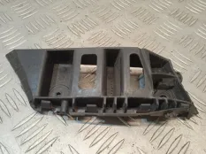 Крепление бампера Volkswagen Tiguan 2010 5N0807184 5N1 CBAB, переднее правое