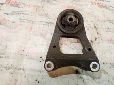 Подушка редуктора Toyota RAV4 2006 5238042120 ACA30 1AZFE, левая