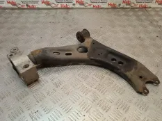 Рычаг подвески Volkswagen Tiguan 2010 5N0407152 5N1 CBAB, передний правый