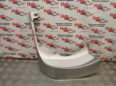 Накладка крышки багажника Toyota RAV4 2008 7680442010 ACA30 2ADFTV, левая