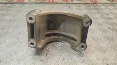 Кронштейн двигателя опорный Volkswagen Touareg 2005 07Z199307 7L7 AYH, левый