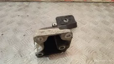 Кронштейн двигателя опорный Land Rover Range Rover Sport 2009 AH226037BA L320 30DDTX, правый