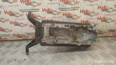 Кронштейн Volkswagen Touareg 2005 7L6713025C 7L7 AYH