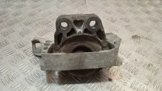 Подушка двигателя Ford Focus 2008 1543750 DA3 DW10