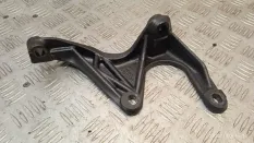 Кронштейн двигателя опорный Volvo XC90 2009 30735708 C_71 D5244T4