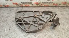 Кронштейн Ford Focus 2008 9682367380 DA3 DW10