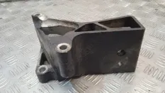 Кронштейн двигателя опорный Volvo XC90 2009 30741576 C_71 D5244T4