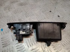 Кнопка стеклоподъемника Nissan Qashqai 2006 82951JD000 J10 K9K, задняя левая