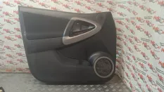Обшивка двери Toyota RAV4 2006 6762042770B7 ACA30 1AZFE, передняя левая
