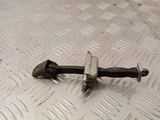 Ограничитель двери Nissan Qashqai 2008 82430JD000 J10 HR16DE, задний правый