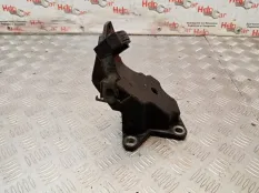 Кронштейн двигателя опорный Nissan Pathfinder 2008 11232EB305 R51 YD25DDTI, правый