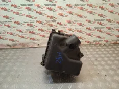 Корпус воздушного фильтра Toyota RAV4 2007 1770026330 ACA30 2ADFTV
