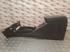 Подлокотник Toyota RAV4 2006 5890142060B1 ACA30 2ADFTV