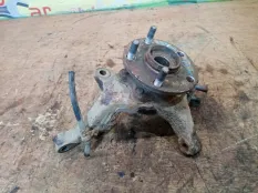 Ступица Toyota RAV4 2006 4321142080 ACA30 2ADFTV, передняя правая