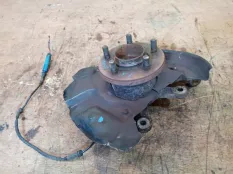 Ступица Land Rover Range Rover 2002 RUB000171 L322 M62 B44, передняя левая