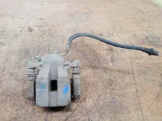 Суппорт Toyota RAV4 2006 4785042060 ACA30 2ADFTV, задний левый