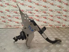 Педаль сцепления Ford Focus 2009 4M517B633DT CB4 SHDC; HWDA; HWDB; SHDA; SHDB