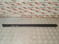 Молдинг стекла Nissan Qashqai 2008 82835JD000 J10 HR16DE, задний левый