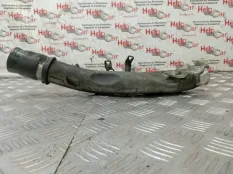 Патрубок интеркулера Toyota RAV4 2007 1736126040 ACA30 2ADFTV