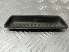 Накладка декоративная Land Rover Freelander 2007 6H5211N680BC L359 224DT