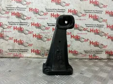 Кронштейн двигателя опорный BMW X5 2006 6761564 E53 M57D30/306D2, правый