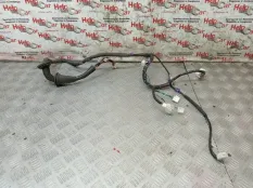 Проводка двери Toyota RAV4 2007 8215142A10 ACA30 2ADFTV, передняя правая