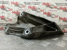 Кронштейн двигателя опорный BMW X5 2009 22116772679 E70 M57D30 (306D3), левый