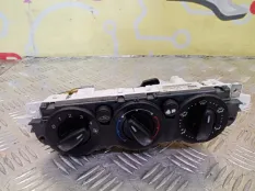 Блок управления климат-контролем Ford Focus 2009 7M5T19980AA CB4 SHDC; HWDA; HWDB; SHDA; SHDB