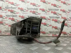 Кронштейн Land Rover Range Rover 2002 24168110 L322 M62 B44, правый