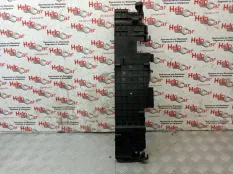 Кронштейн крепления радиатора Land Rover Range Rover 2008 PCN500060 L322 368DT, правый
