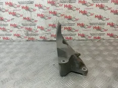 Кронштейн двигателя опорный Land Rover Discovery 2005 KKU500590 L319 276DDT, правый