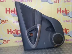 Обшивка двери Toyota RAV4 2006 6763042330B0 ACA30 2ADFTV, задняя правая