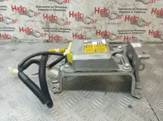 Блок управления аирбаг Toyota RAV4 2010 8917042340 XA30 2AD-FTV