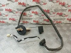 Датчик уровня топлива Toyota RAV4 2010 8332049215 XA30 2AD-FTV