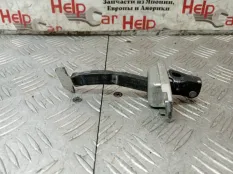 Ограничитель двери Toyota RAV4 2010 6864042030 XA30 2AD-FTV, задний левый