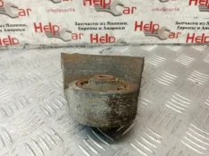 Подушка редуктора Toyota RAV4 2010 5238042110 XA30 2AD-FTV, задняя правая