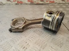 Поршень Toyota RAV4 2010 131010R060 XA30 2AD-FTV