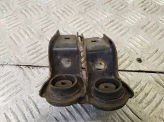 Крепление радиатора Toyota RAV4 2010 1653328030 XA30 2AD-FTV