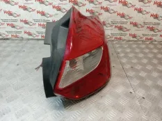 Фонарь задний Ford Focus 2011 1825319 CB8 PNDA, задний правый