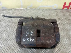 Суппорт Nissan Qashqai 2010 41001JD00A J10 MR20DE, передний правый
