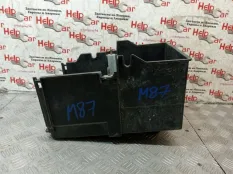 Площадка под АКБ Ford Focus 2011 AM5110723 CB8 PNDA