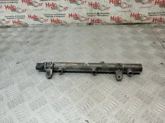 Рампа топливная Mercedes-Benz S-Class 2007 A6420702695 W221 642930 (OM642), правая