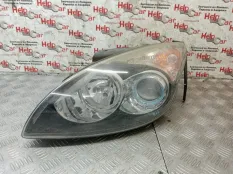 Фара Hyundai i30 2009 921012R010 FD G4FA, передняя левая