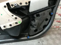 Обшивка двери Opel Astra J 2009 13321405 P10 A16XER, передняя левая