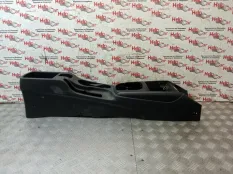 Подлокотник Hyundai i30 2009 846112R900XP FD G4FA
